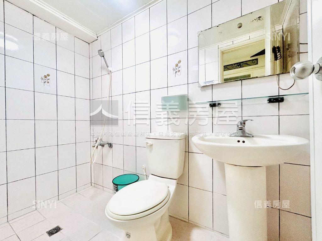 綏遠路電梯華廈美美四房房屋室內格局與周邊環境