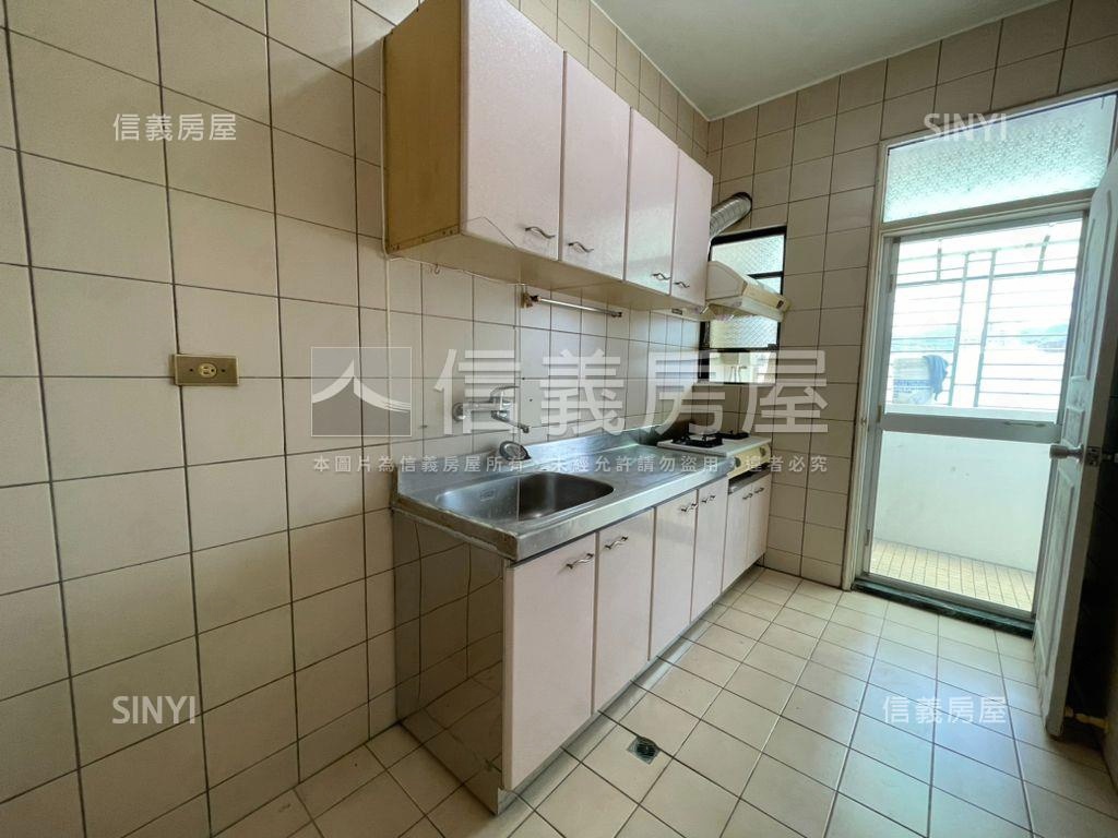 皇家林園☆忘憂三房房屋室內格局與周邊環境