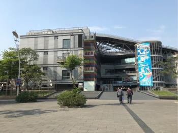 近國民運動中心二樓