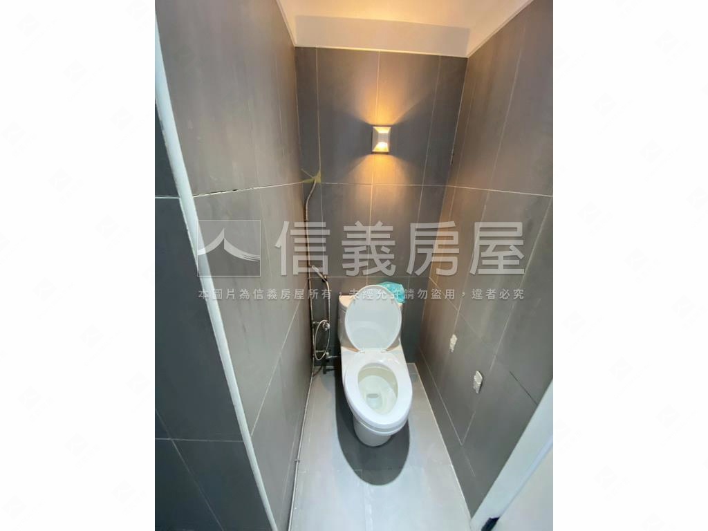 信義安和國泰大戶名邸房屋室內格局與周邊環境