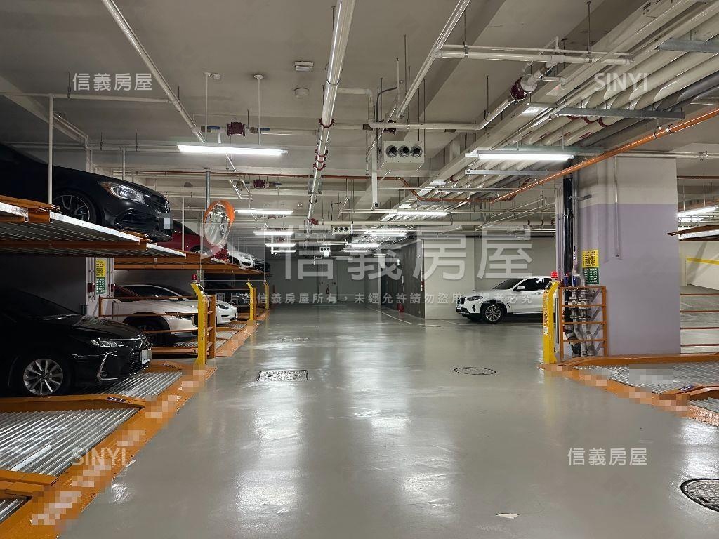 達麗東京兩房車位大陽台房屋室內格局與周邊環境