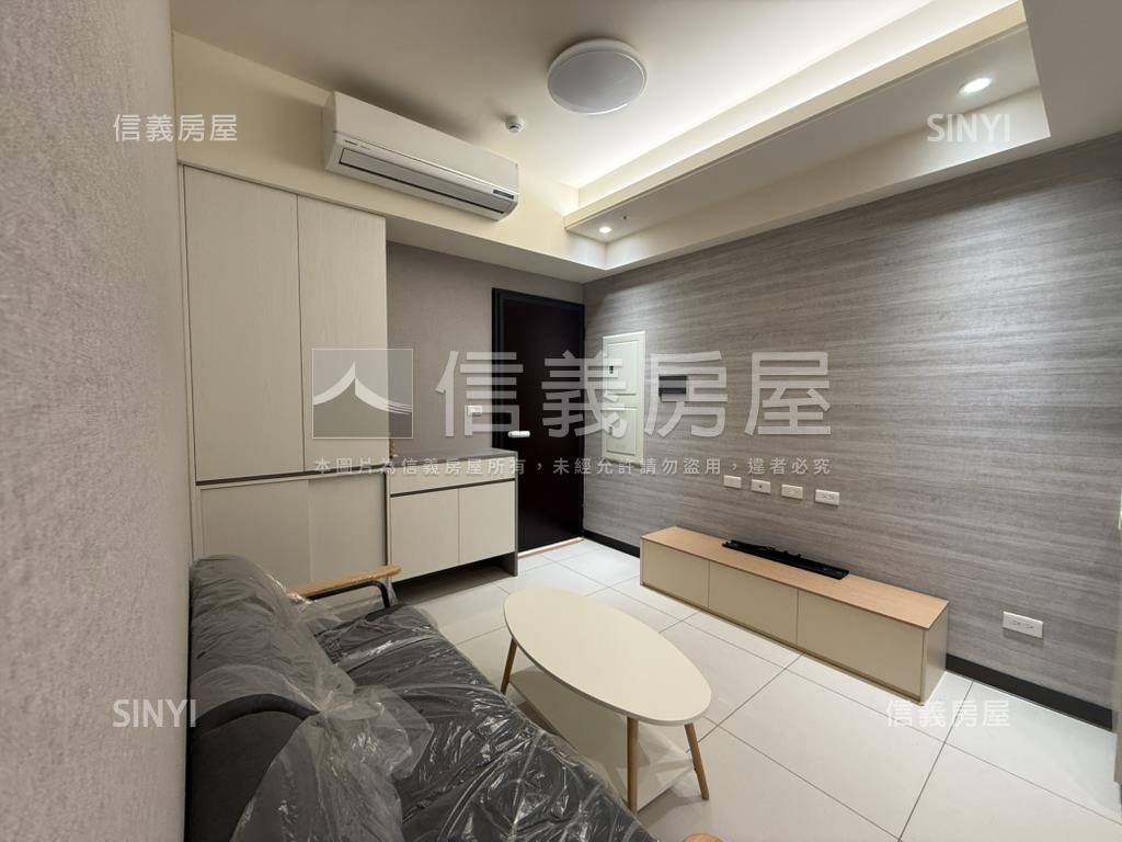 專任全新裝潢兩房車位房屋室內格局與周邊環境