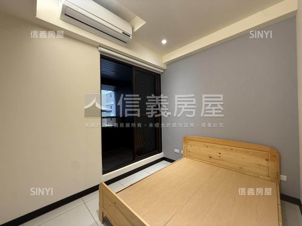 專任全新裝潢兩房車位房屋室內格局與周邊環境