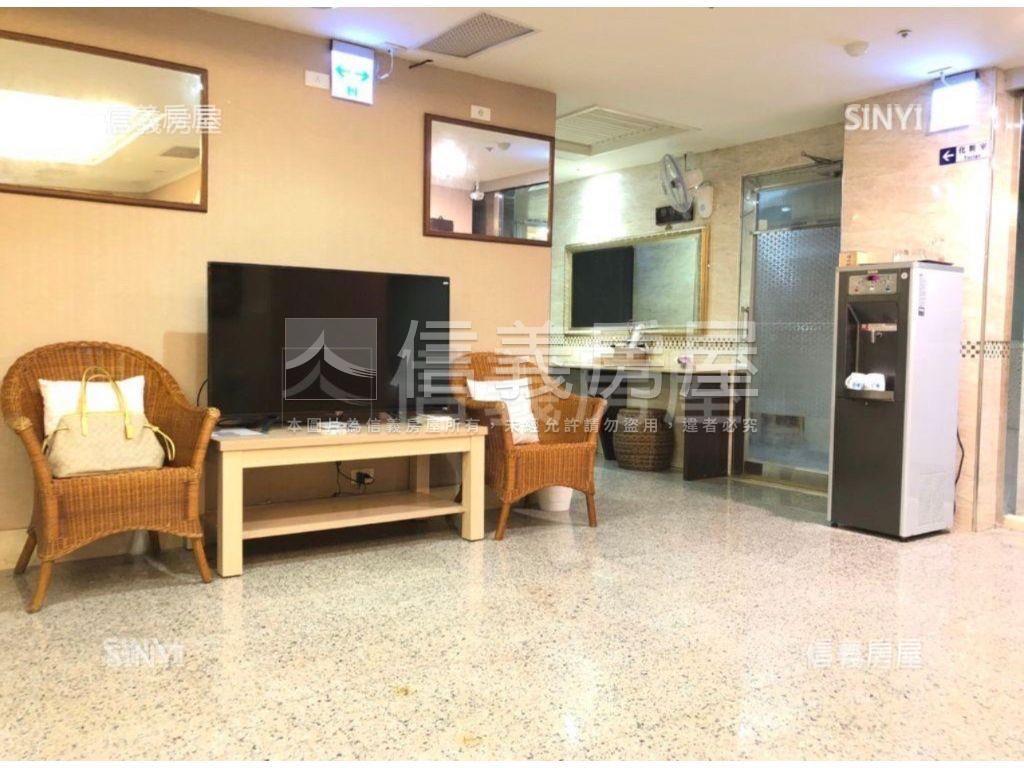 巨城生活圈黃金包租房屋室內格局與周邊環境