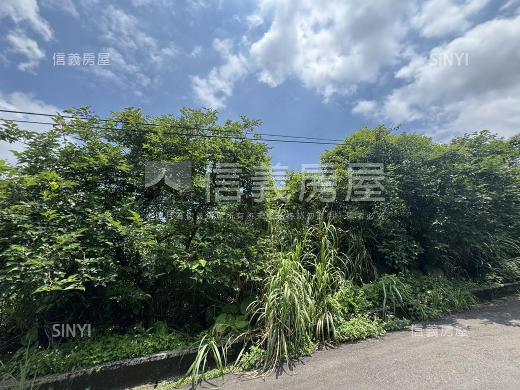亞洲台北山城低總價土地房屋室內格局與周邊環境