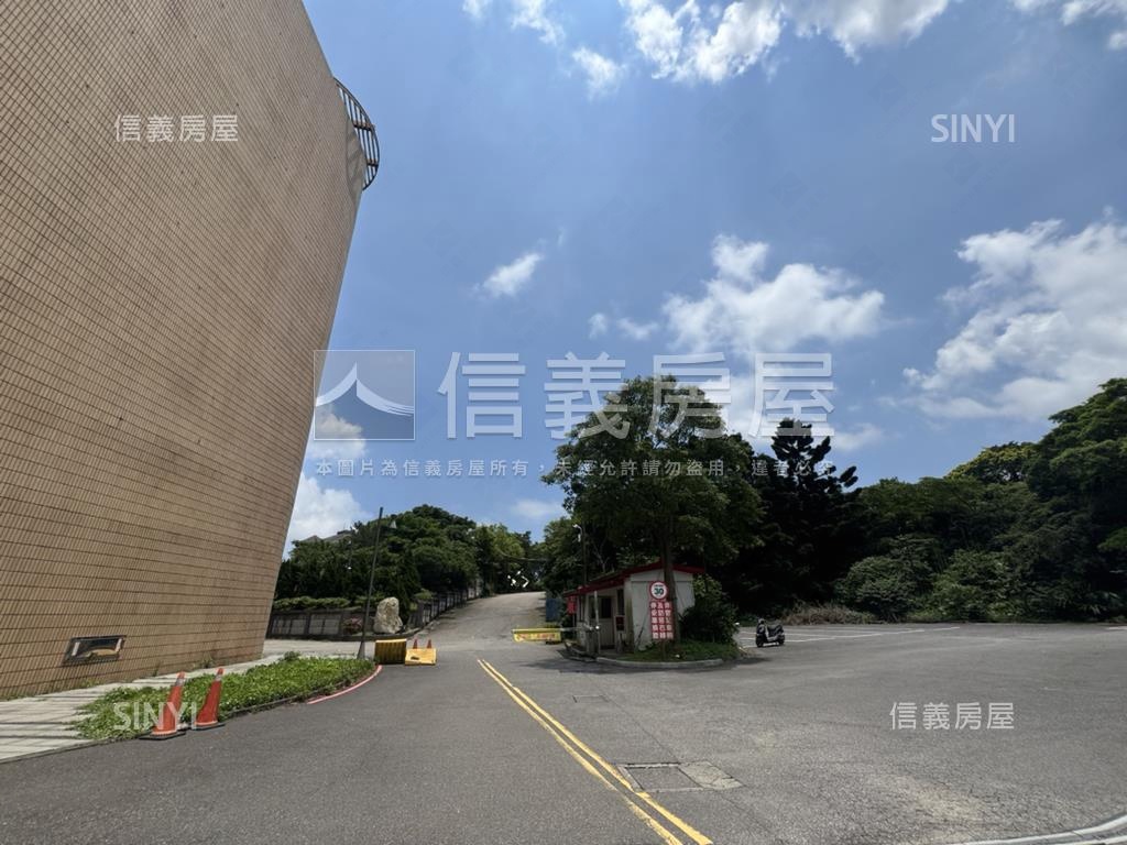 亞洲台北山城低總價土地房屋室內格局與周邊環境