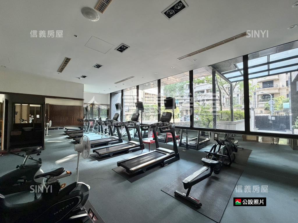 美麗佳人中庭管理露臺戶房屋室內格局與周邊環境