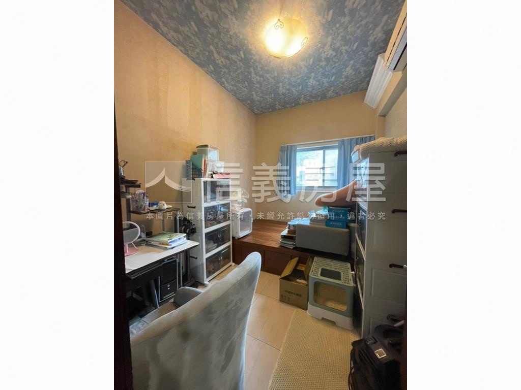 香緹花園大三房有車位房屋室內格局與周邊環境