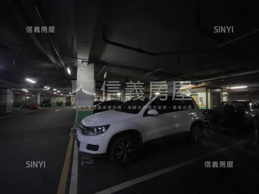 香緹花園大三房有車位房屋室內格局與周邊環境
