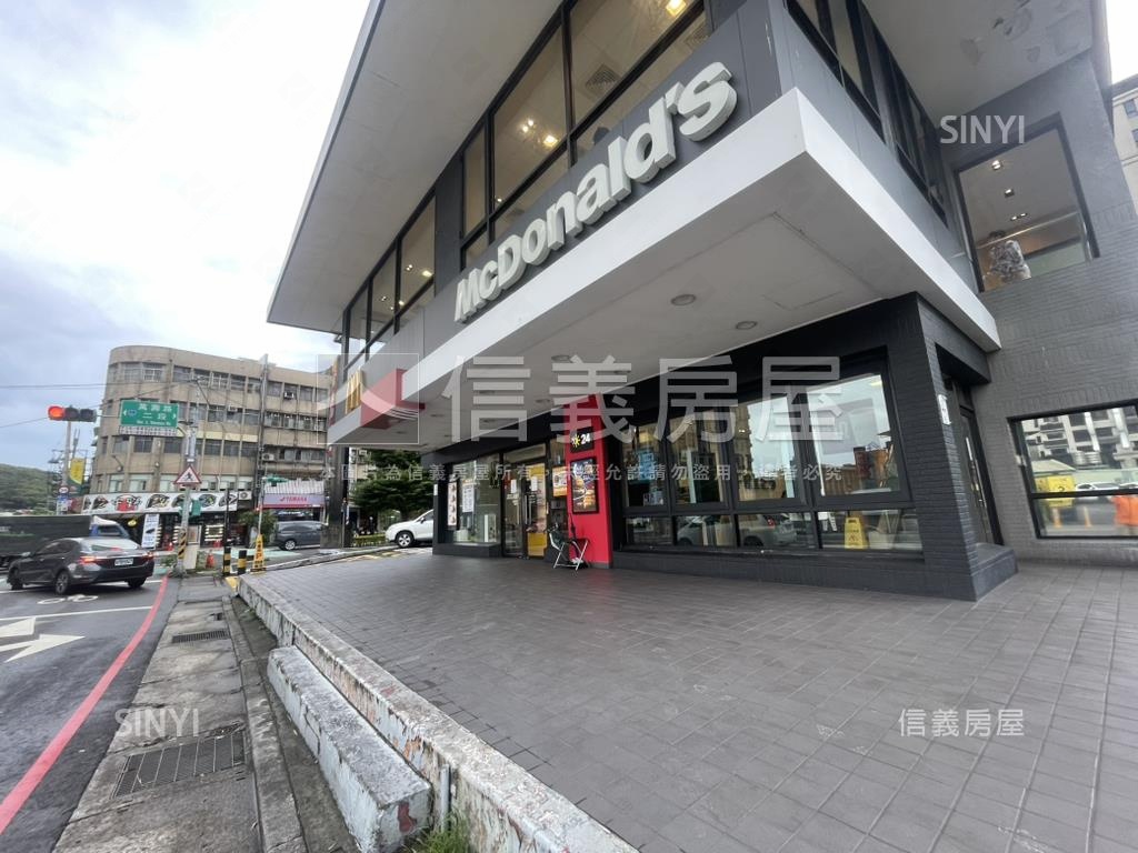 香緹花園大三房有車位房屋室內格局與周邊環境