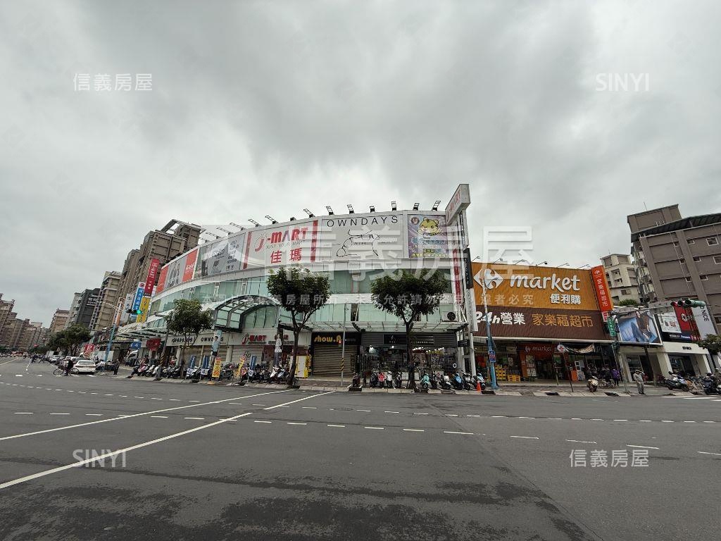 台北京城電梯３房房屋室內格局與周邊環境