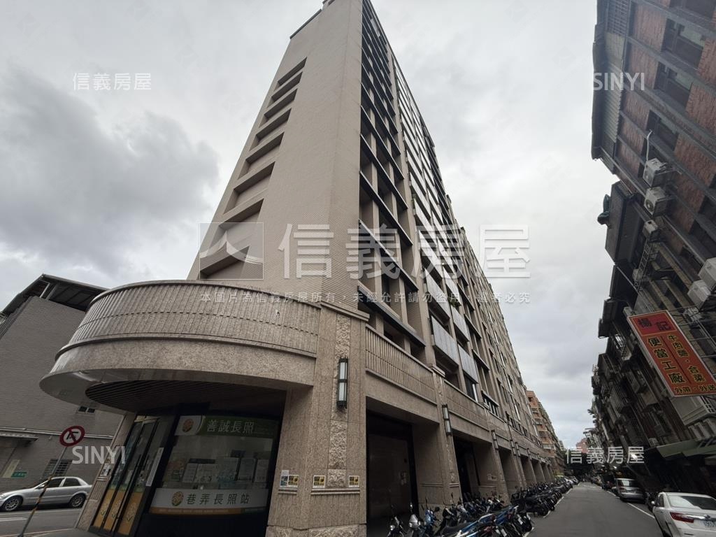 躍龍門．精緻兩房房屋室內格局與周邊環境