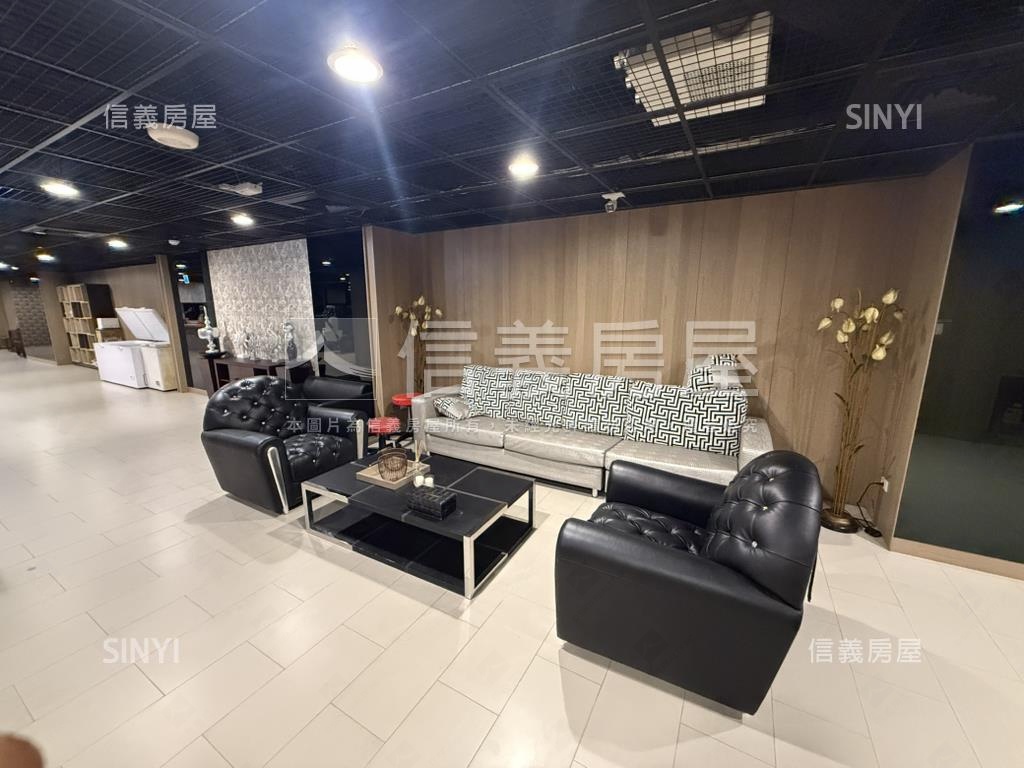 躍龍門．精緻兩房房屋室內格局與周邊環境