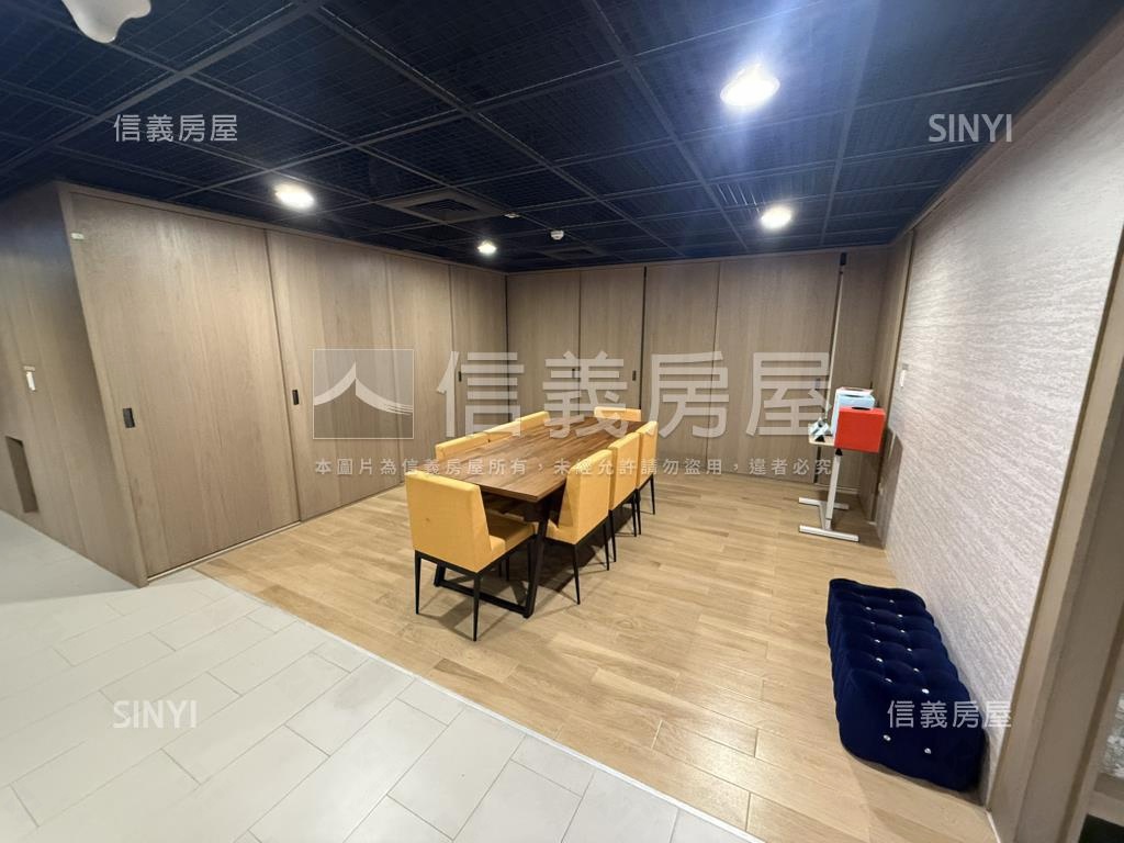 躍龍門．精緻兩房房屋室內格局與周邊環境