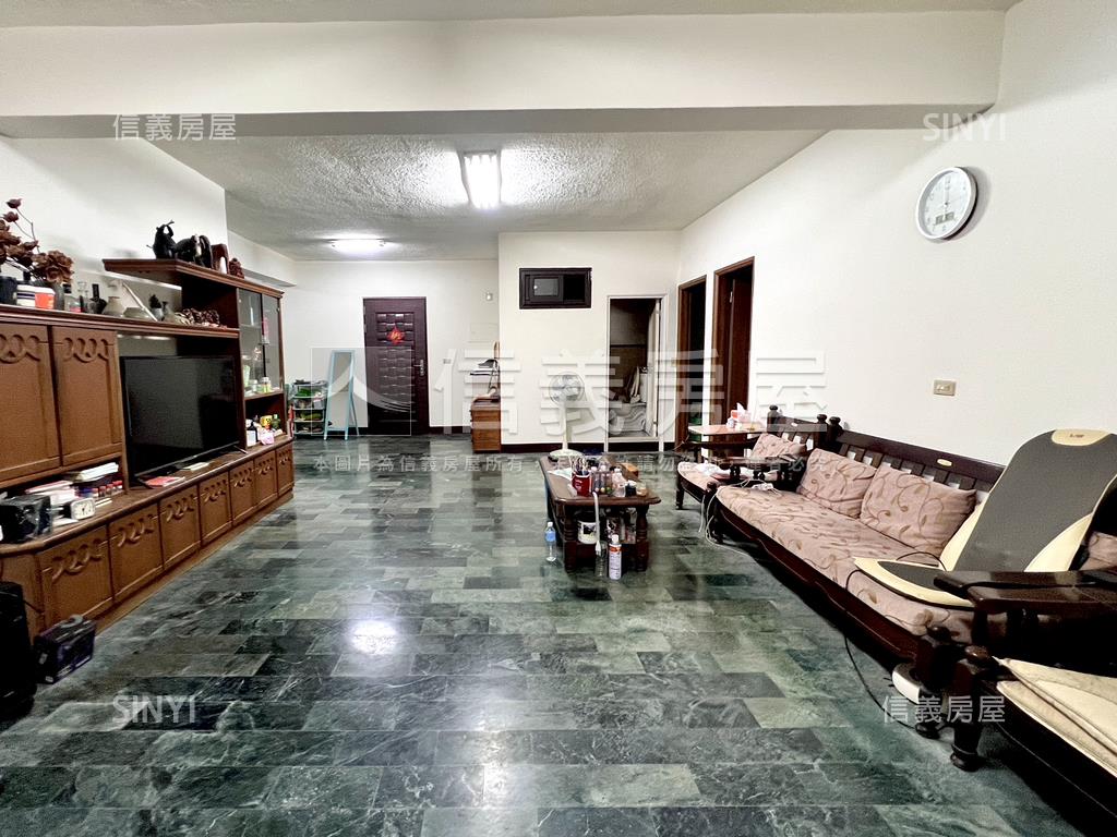 溫馨明媚大空間公寓房屋室內格局與周邊環境