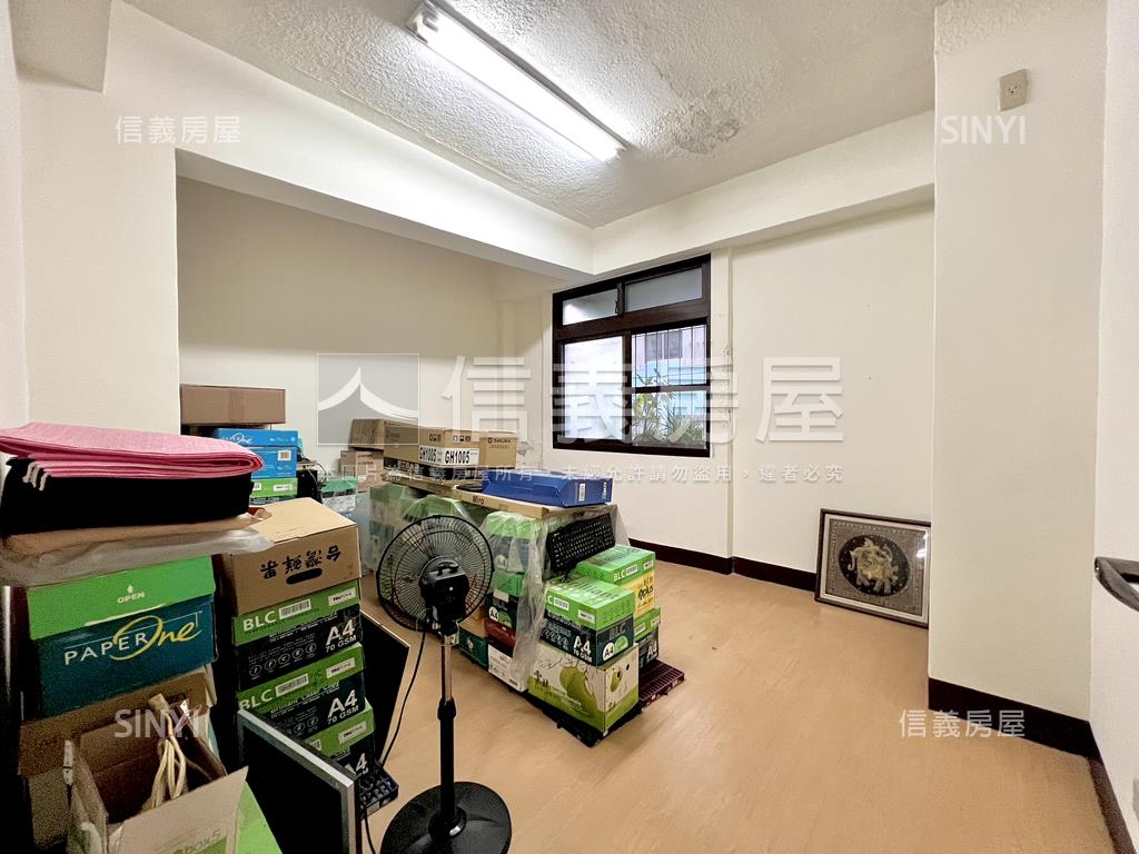 溫馨明媚大空間公寓房屋室內格局與周邊環境