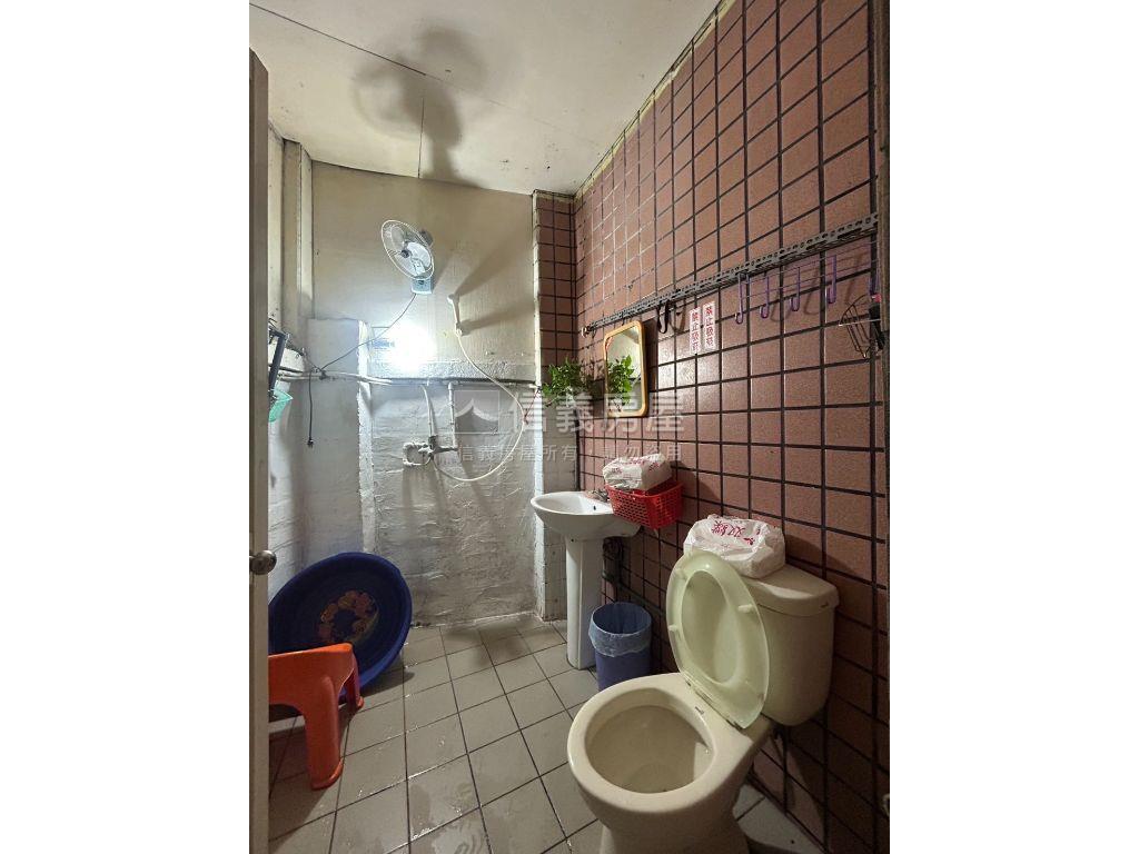 元生低總價一樓萬用店住房屋室內格局與周邊環境
