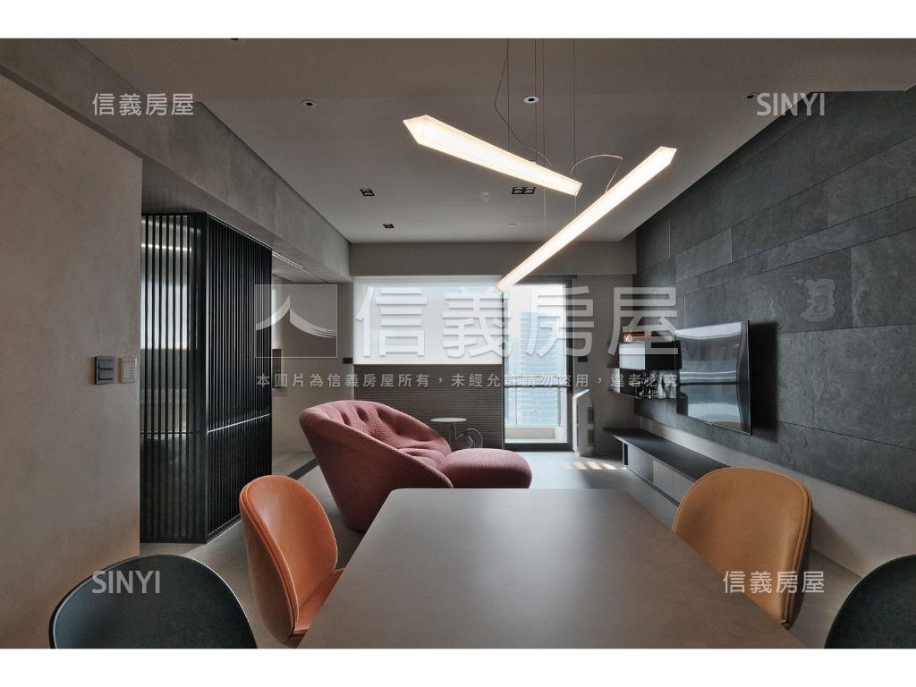 鄉林高樓時尚車位房屋室內格局與周邊環境