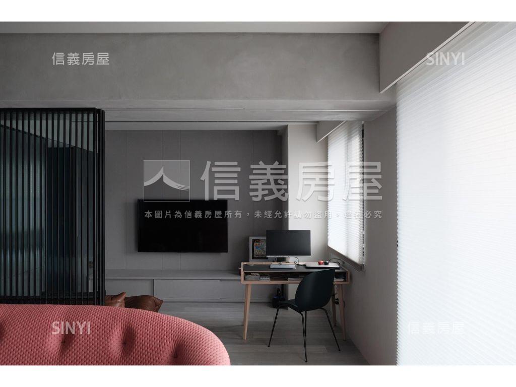 鄉林高樓時尚車位房屋室內格局與周邊環境