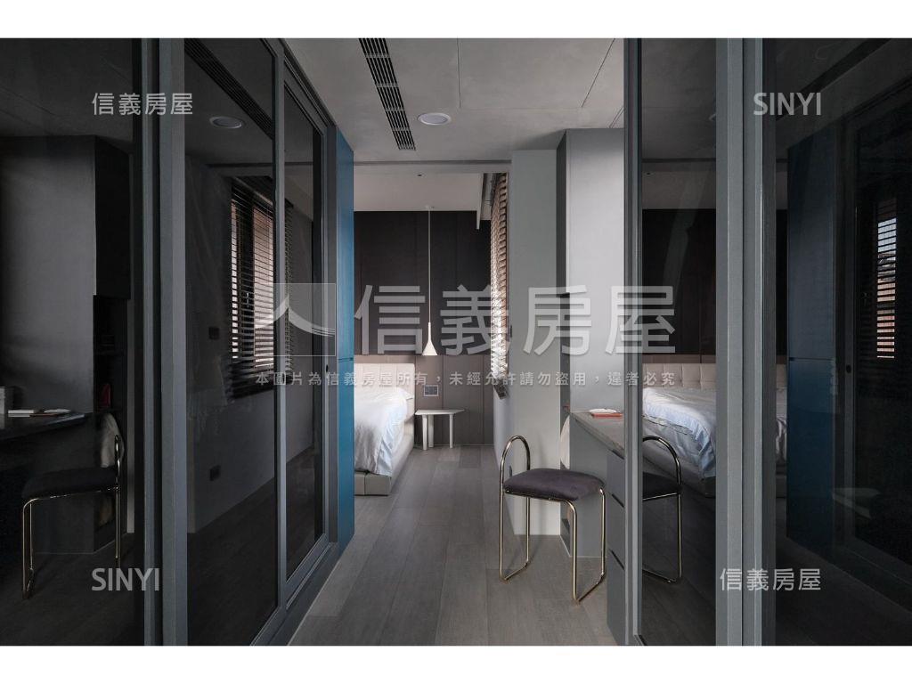 鄉林高樓時尚車位房屋室內格局與周邊環境