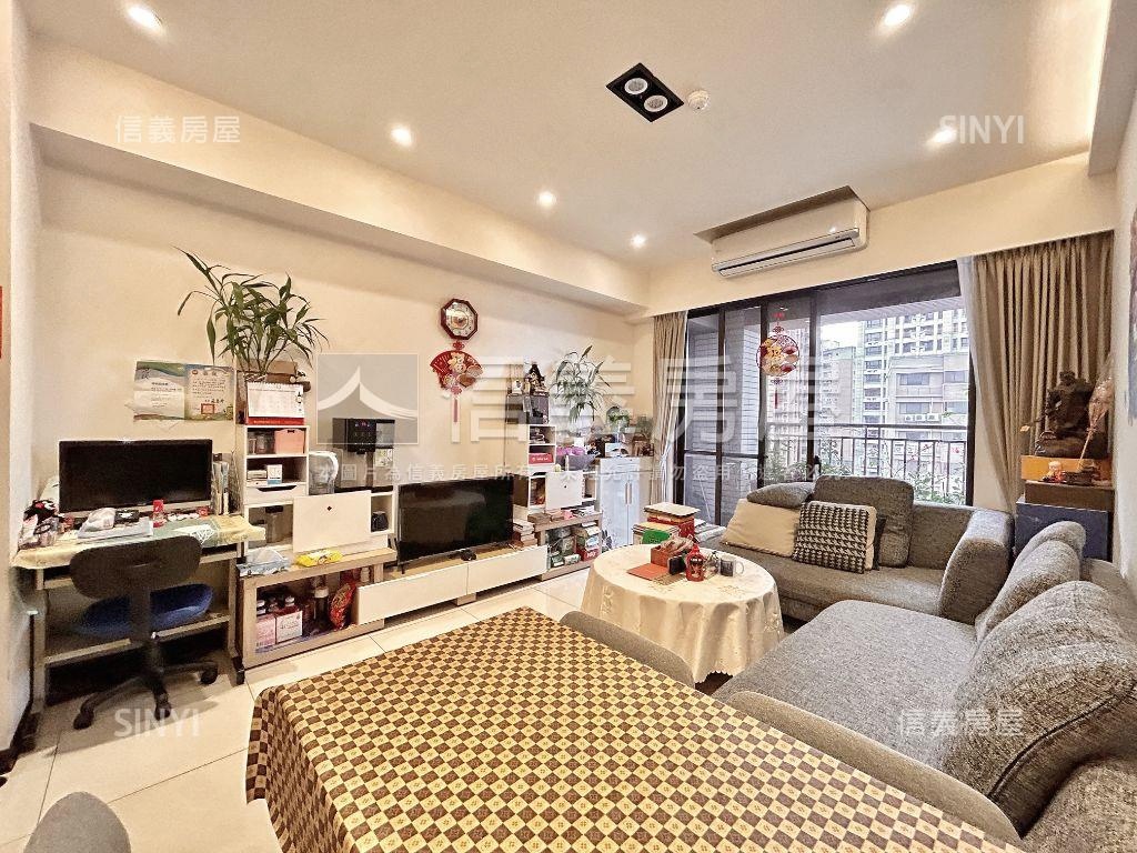 近國民運動中心｜採光三房房屋室內格局與周邊環境