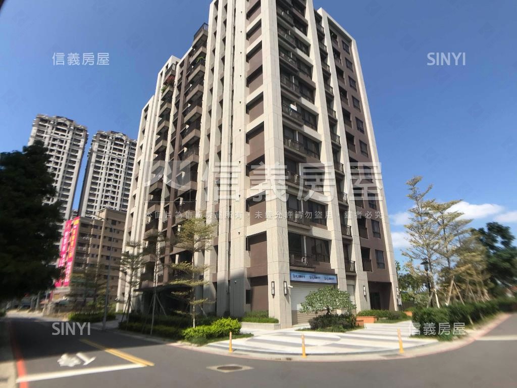 近國民運動中心｜採光三房房屋室內格局與周邊環境