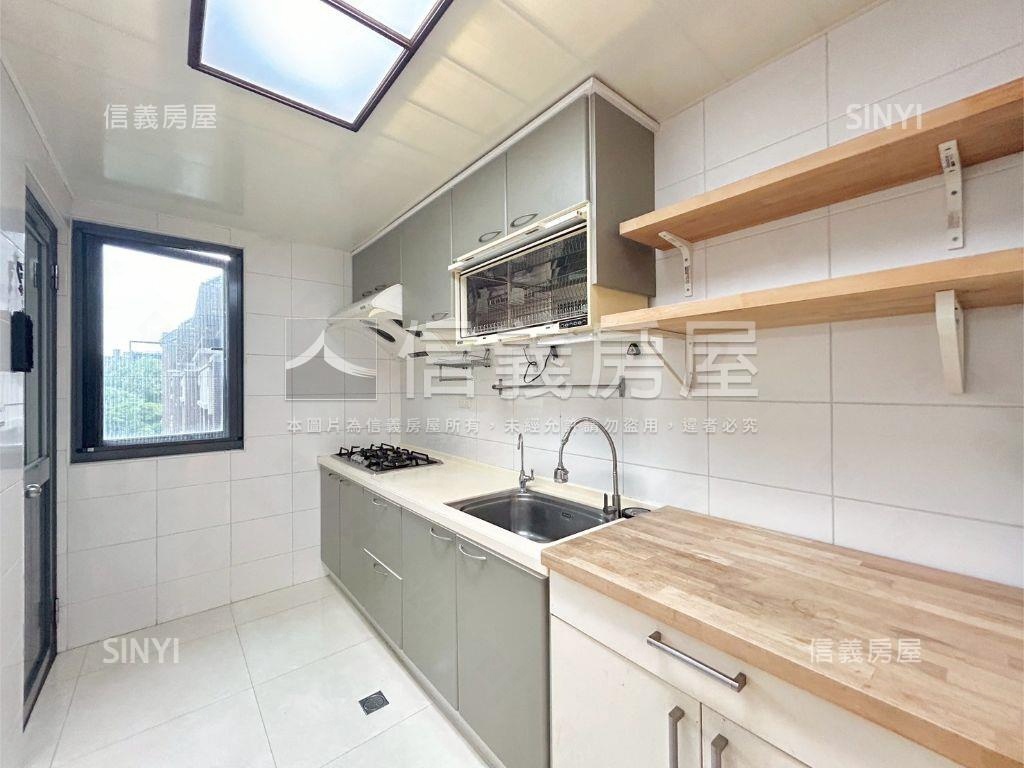 高鐵藏真低總價大四房房屋室內格局與周邊環境