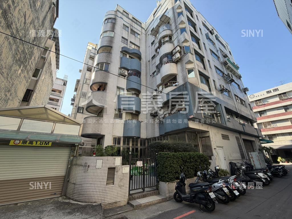 北平商圈採光美三房車位房屋室內格局與周邊環境