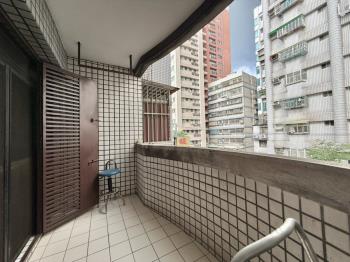 江翠國小寬敞四房Ｂ１車位