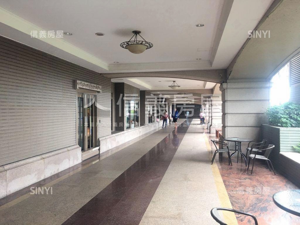 ★板橋鋼骨巨蛋大套房★房屋室內格局與周邊環境