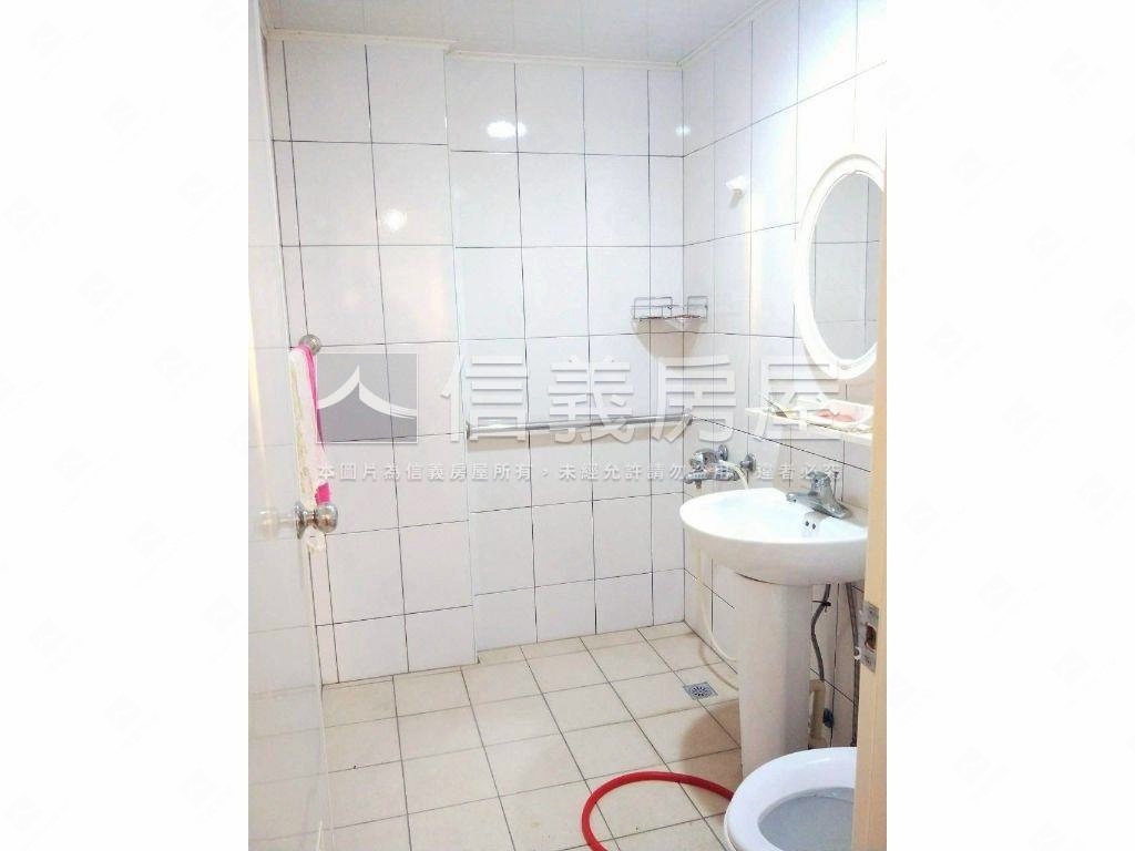 稀有大地坪大面寬美透天房屋室內格局與周邊環境