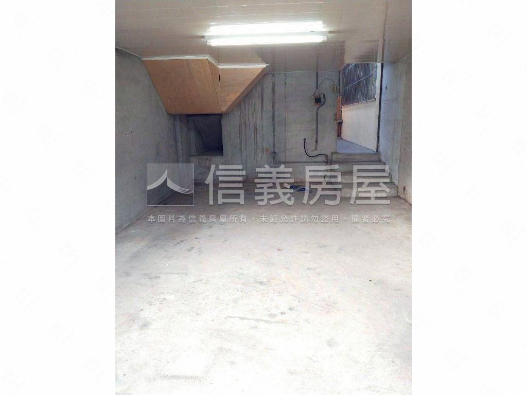 稀有大地坪大面寬美透天房屋室內格局與周邊環境