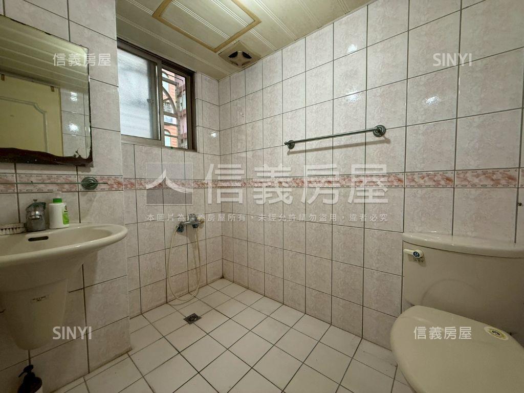 稀有釋出市民大第４房房屋室內格局與周邊環境