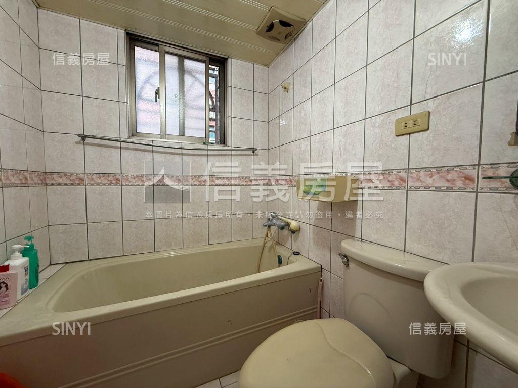 稀有釋出市民大第４房房屋室內格局與周邊環境