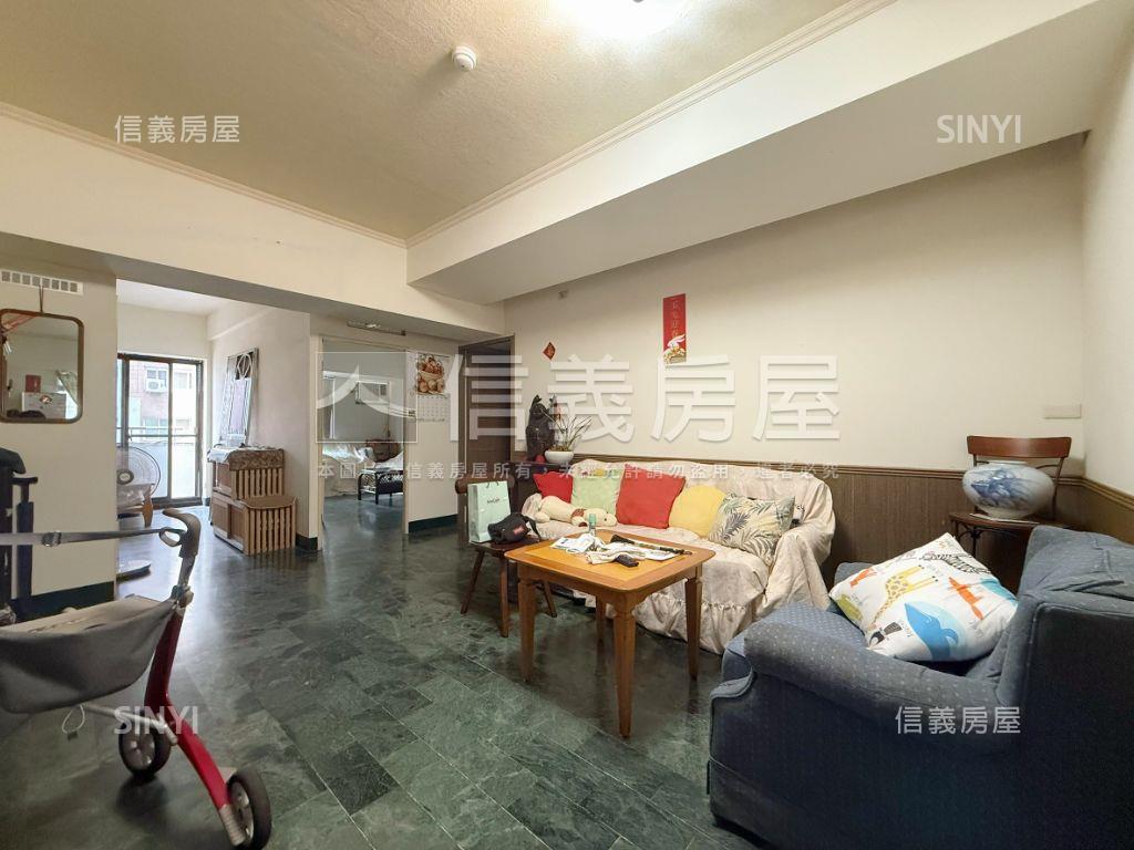 中教大旁美三房電梯有更新房屋室內格局與周邊環境