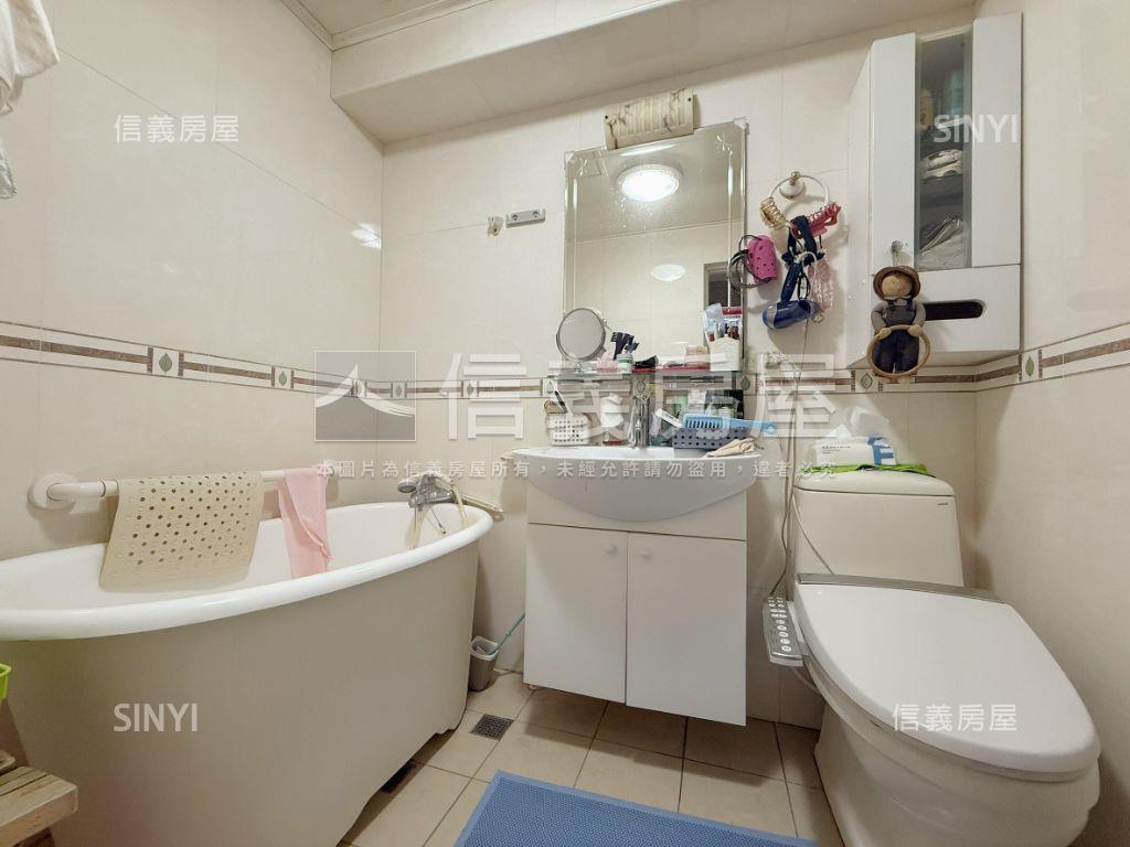 中教大旁美三房電梯有更新房屋室內格局與周邊環境
