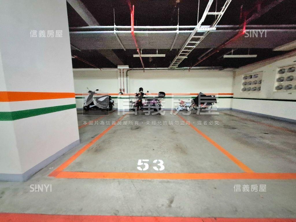 合謙幸福３房車位房屋室內格局與周邊環境