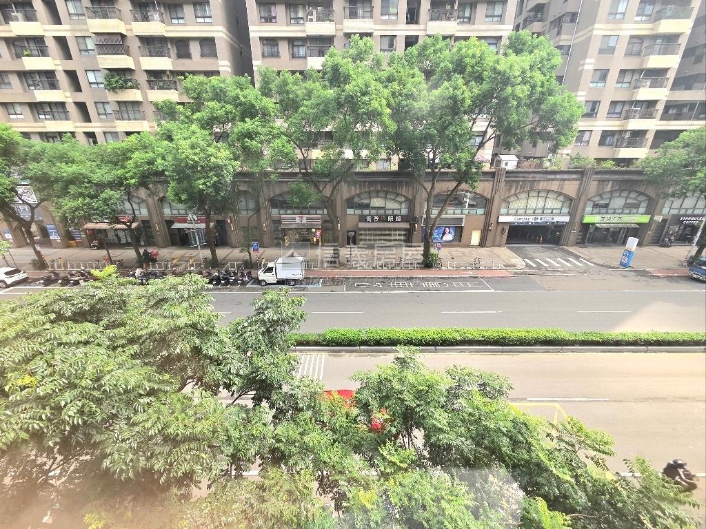 萬家福正２房❁樹景美屋❁房屋室內格局與周邊環境