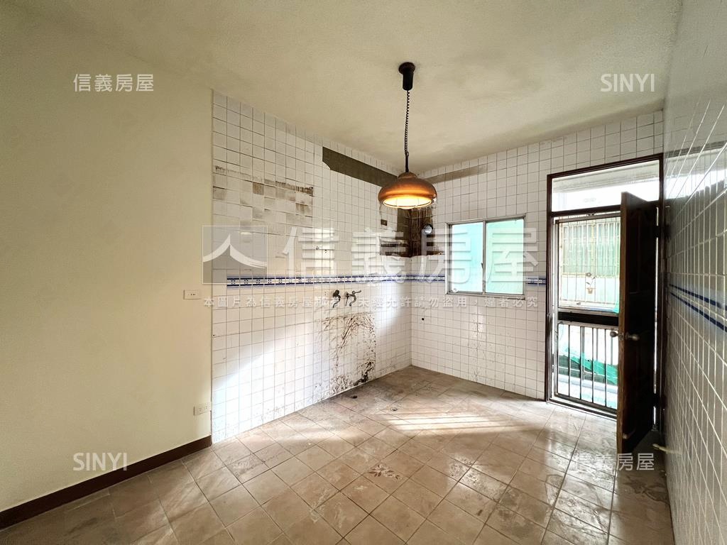 東安十二巷★邊間採光寓邸房屋室內格局與周邊環境