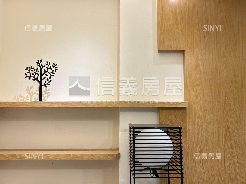 新市。收租首選無印風雙套房屋室內格局與周邊環境