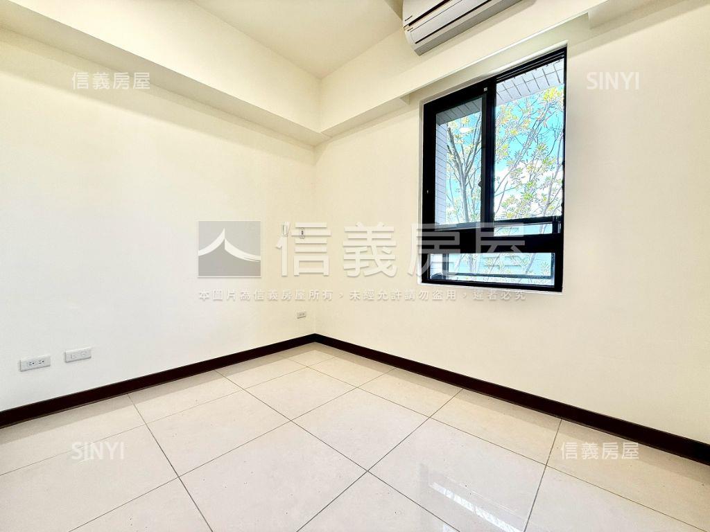 近中央公園綠建築三房房屋室內格局與周邊環境