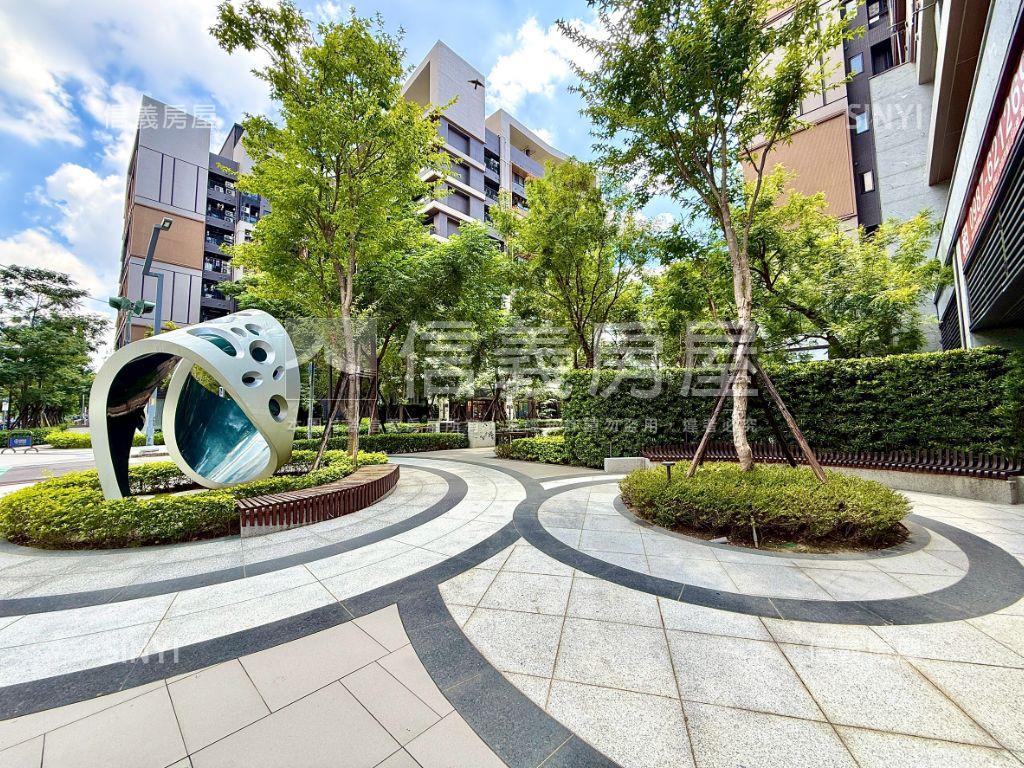 近中央公園綠建築三房房屋室內格局與周邊環境