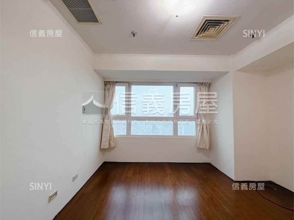 東帝市高樓景觀三房房屋室內格局與周邊環境