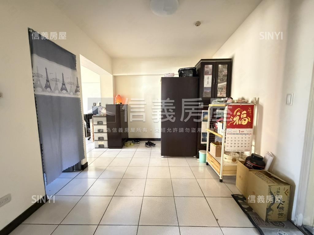 採光好俗電梯３＋１華廈房屋室內格局與周邊環境