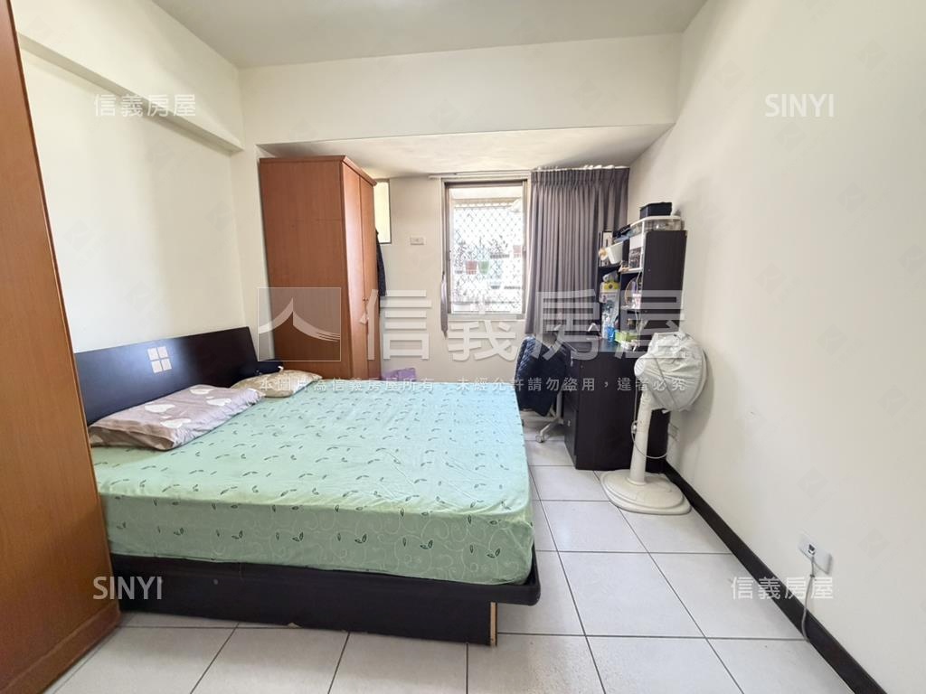 採光好俗電梯３＋１華廈房屋室內格局與周邊環境