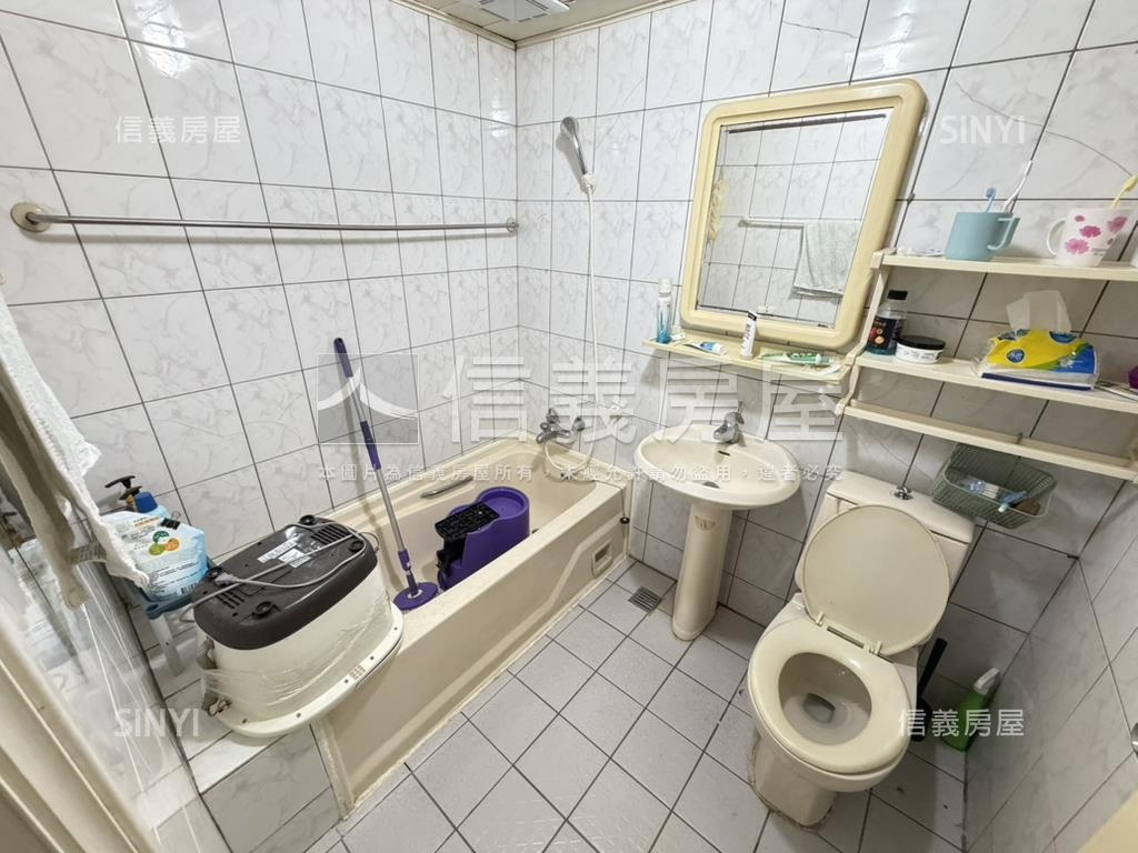 採光好俗電梯３＋１華廈房屋室內格局與周邊環境