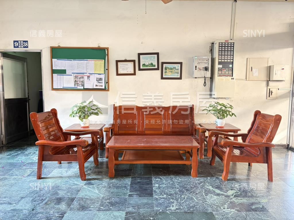 採光好俗電梯３＋１華廈房屋室內格局與周邊環境