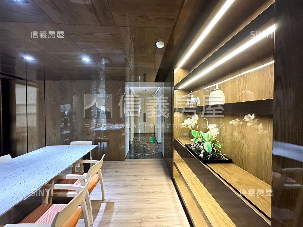 高鐵區新業Ａ＋質感四房房屋室內格局與周邊環境