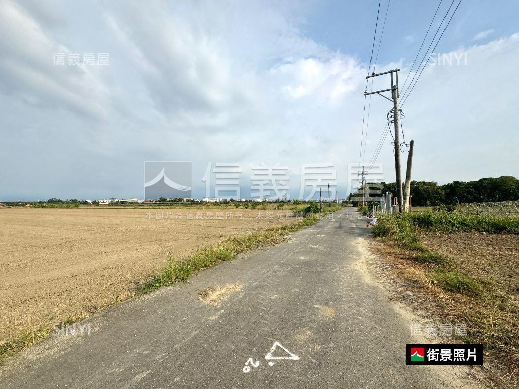 胡厝寮段千坪開心農地Ｂ房屋室內格局與周邊環境