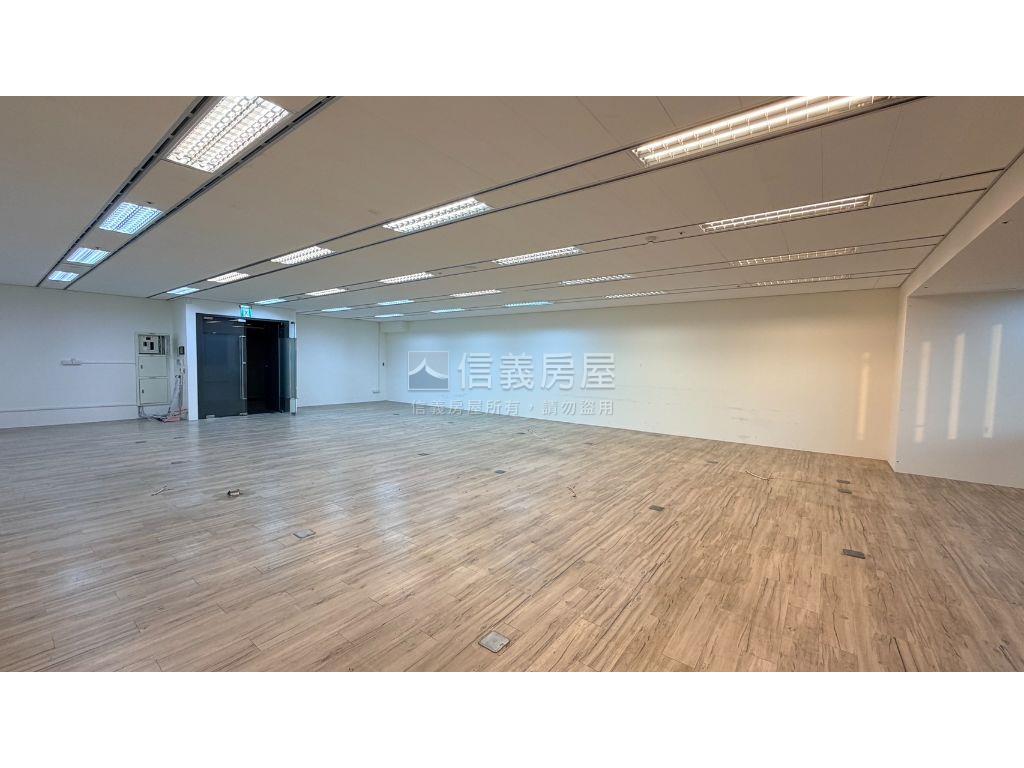 七期鼎盛商辦ＢＨＷ視野戶房屋室內格局與周邊環境